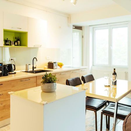 Bright And Spacious Central Apartment- Piata Amzei Boekarest Buitenkant foto