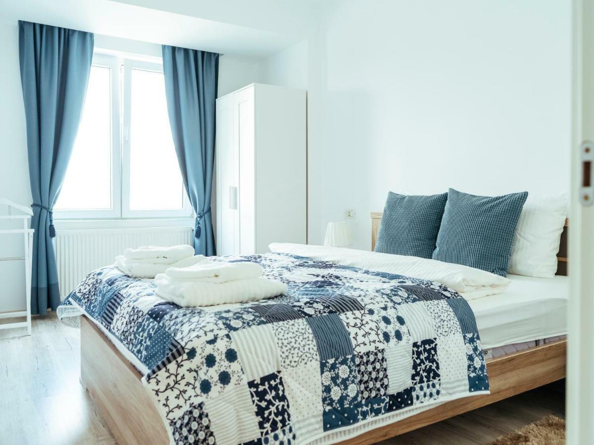Bright And Spacious Central Apartment- Piata Amzei Boekarest Buitenkant foto