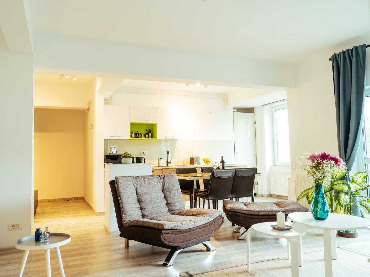 Bright And Spacious Central Apartment- Piata Amzei Boekarest Buitenkant foto
