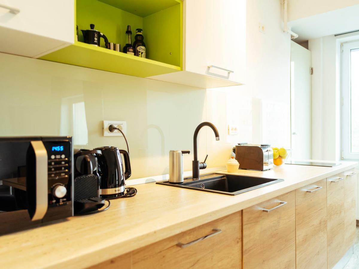 Bright And Spacious Central Apartment- Piata Amzei Boekarest Buitenkant foto