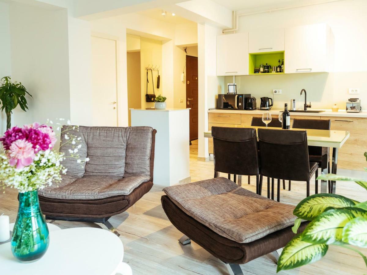 Bright And Spacious Central Apartment- Piata Amzei Boekarest Buitenkant foto