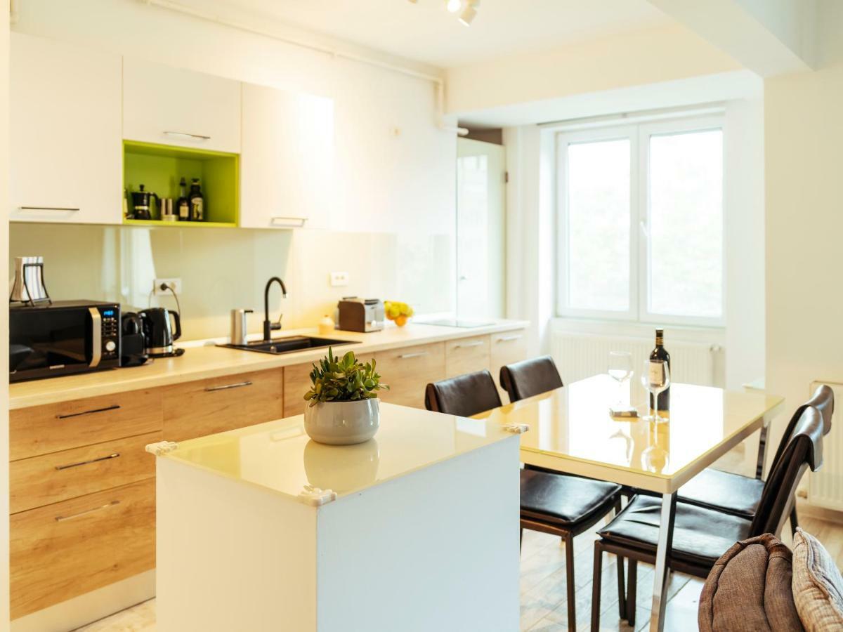 Bright And Spacious Central Apartment- Piata Amzei Boekarest Buitenkant foto