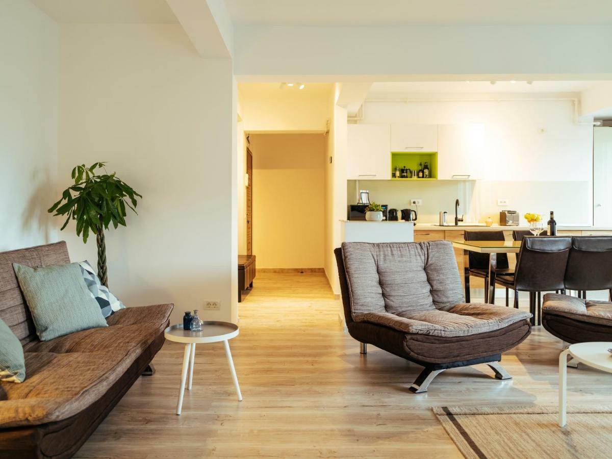 Bright And Spacious Central Apartment- Piata Amzei Boekarest Buitenkant foto